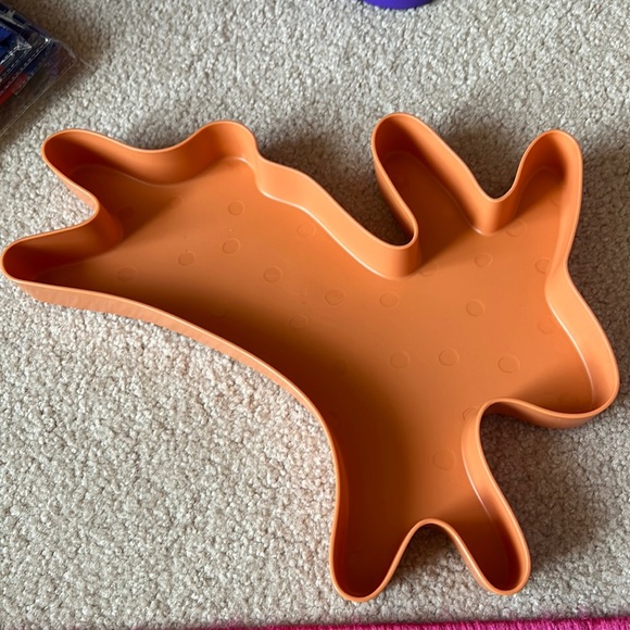 NWT 11"x14" Bunny Figural Serve Plastic Platter  Room Essentials™ Tableware - Picture 2 of 4